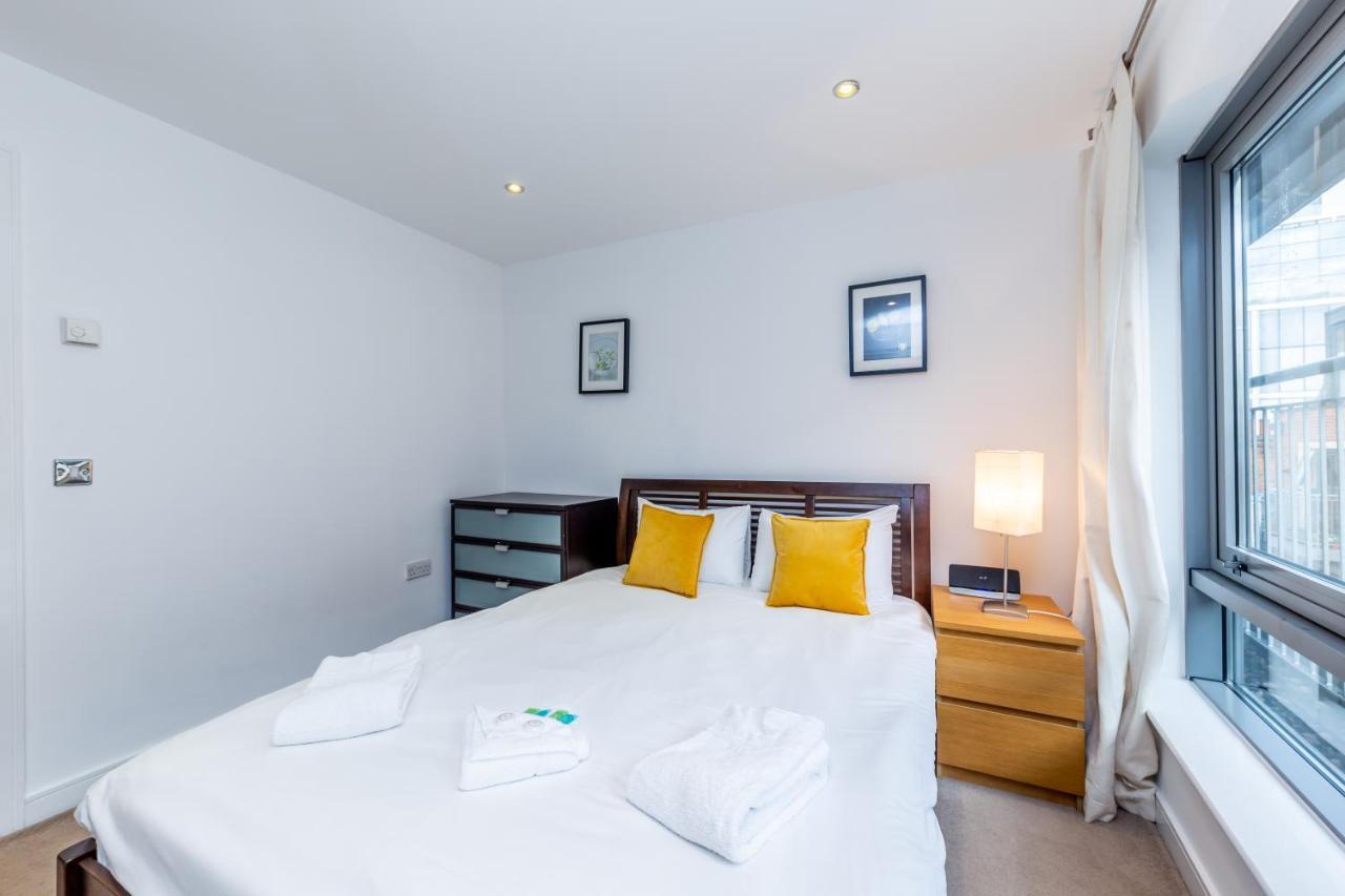 2 Bed Executive Apartment Next To Liverpool Street Free Wifi By City Stay Aparts London Exteriör bild